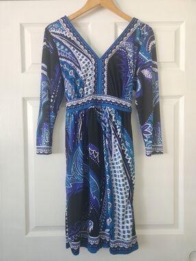 ECI New York Blue Paisley V‑Neck Long Sleeve Dress - Women's Large